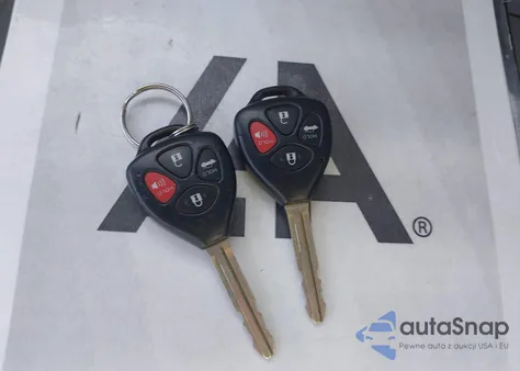 2007 Toyota Camry Xle z USA, uszkodzony, nr VIN 4T1BE46K87U015080